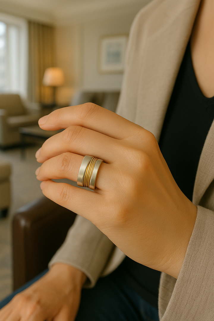 Bague en fils d'or argenté