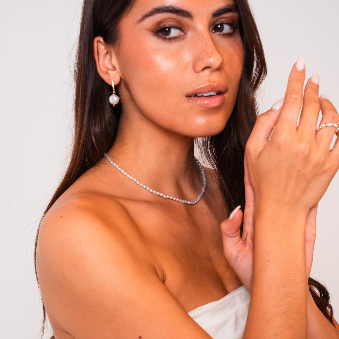 PearlGlow Necklace