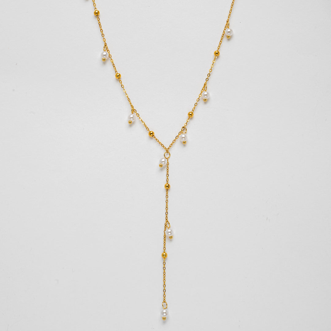 Elegant Pearl Drop Necklace