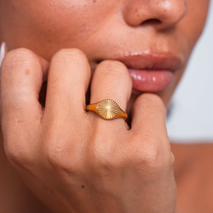 Radiant Soleil Ring