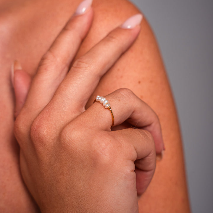 Elegant Pearl Charm Ring