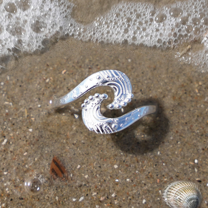 Double Wave Elegance Ring