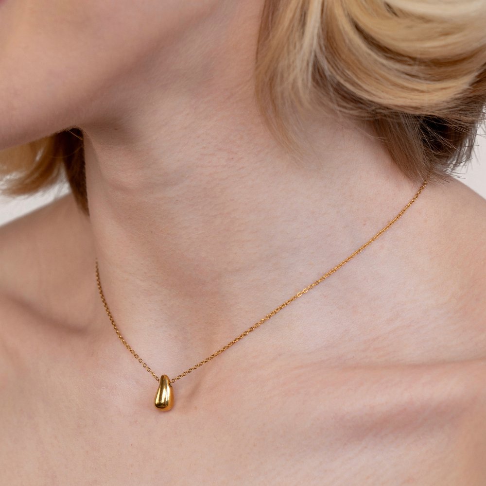 Golden Drop Amara Necklace