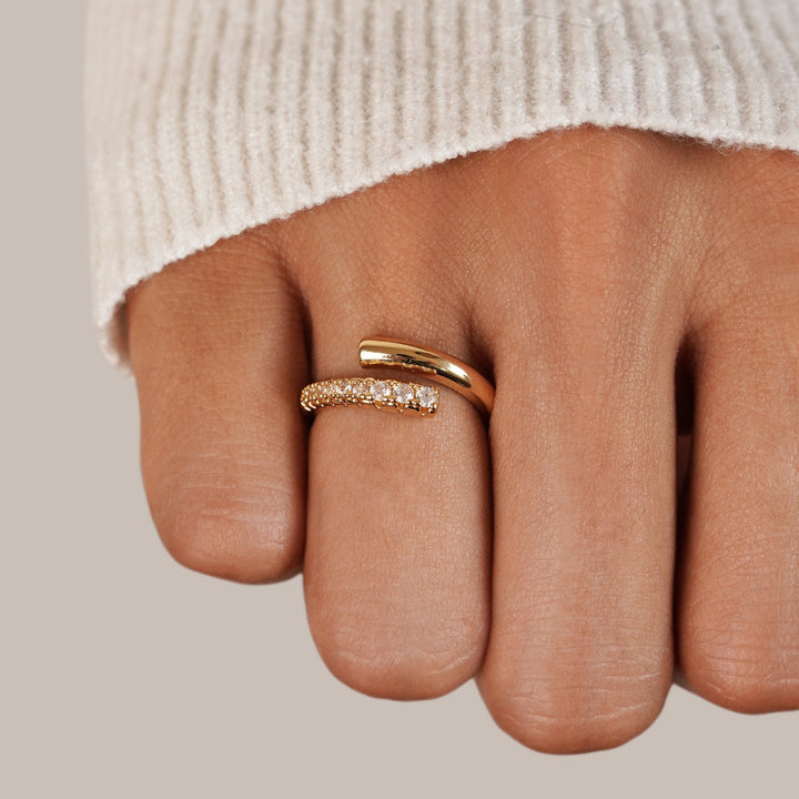 Enchanted Embrace Ring