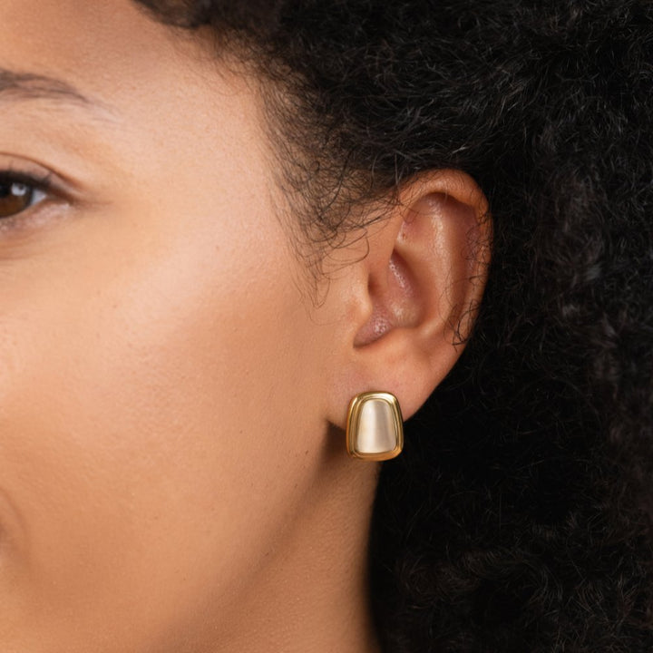 Éclat d'Ava: Boucles d'Oreilles Lumineuses