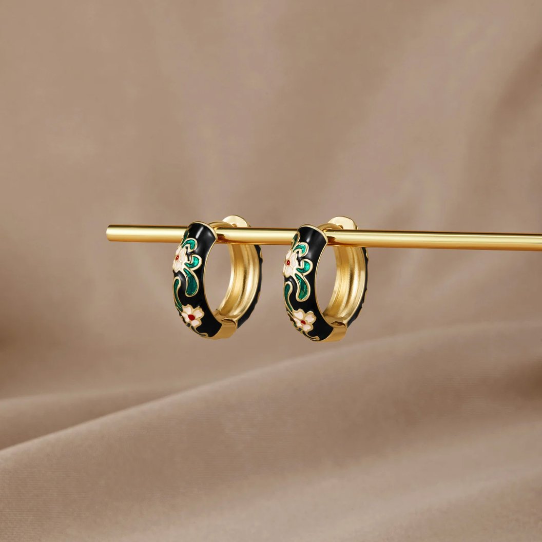 Fleur de Chic: Boucles d'Oreilles Élégantes