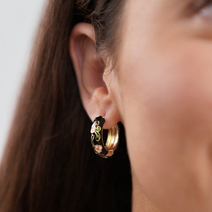 Fleur de Chic: Boucles d'Oreilles Élégantes