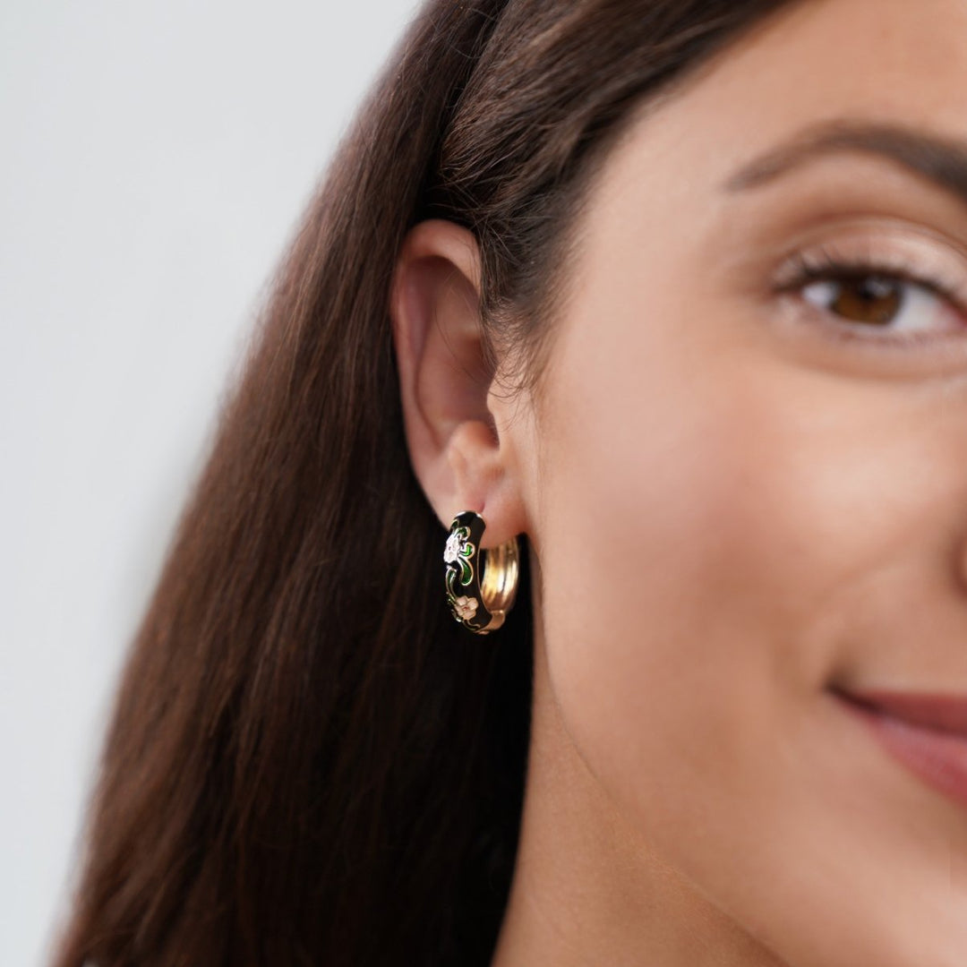 Fleur de Chic: Boucles d'Oreilles Élégantes