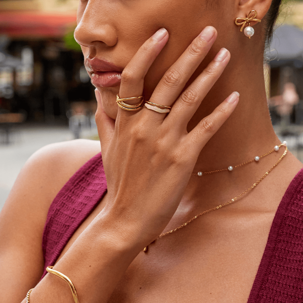 Endless Elegance: Brooke's Infinity Loop
