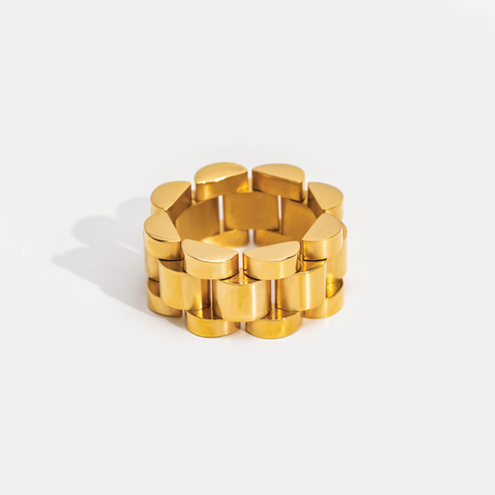 Bold Elegance Ring