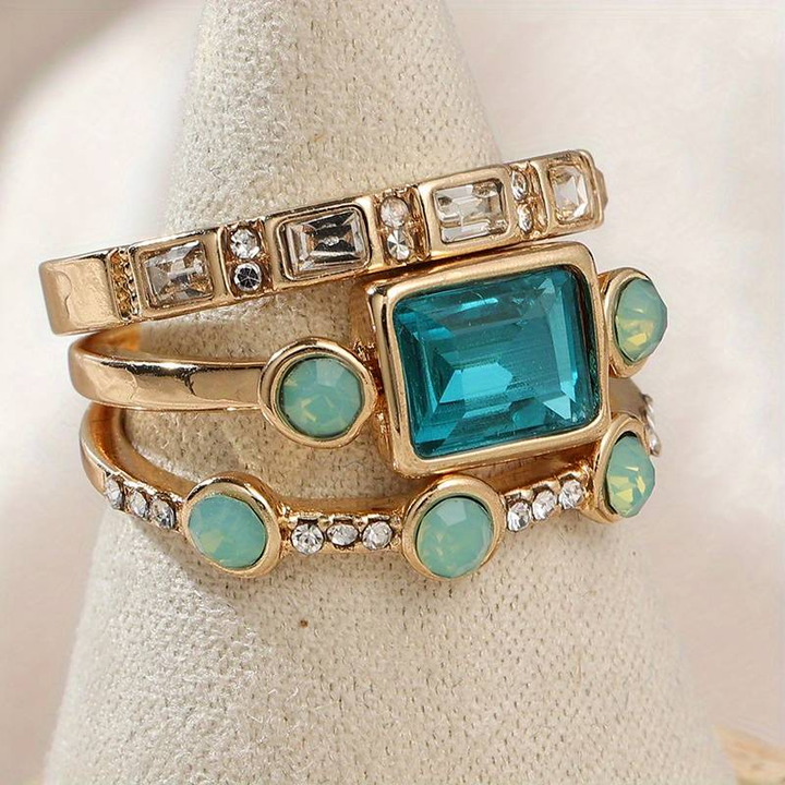 Celestial Elegance: The Sabrina Ring